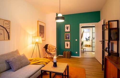 Altlindenau Apartment | Magical Apartment Close to Lindenauer Markt
