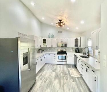 White City Apartment | Magical house with beautiful designs, near beach