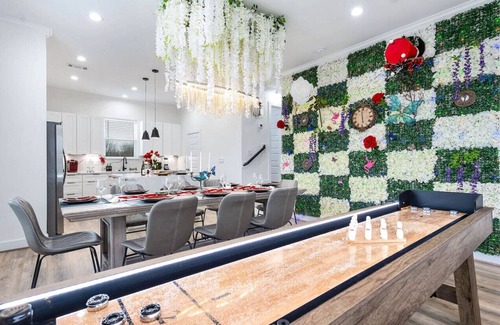 OST - South Union House | Magical Med Center: TVs, Games & Wonderland Fun