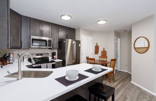 Show Low Condo | Magical Mountain Hideaway - Beautifully Remodeled Lower Level 3BD/2BA Condo