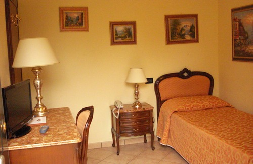 Campogalliano Hotel | Magnagallo