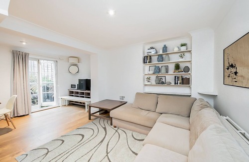 Camden Town Apartment | Magnificent 2-bedroom flat in the Heart of Camden