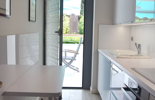 Cap-d'Antibes Apartment | Magnificent 2 room apartment 50 m from the sea