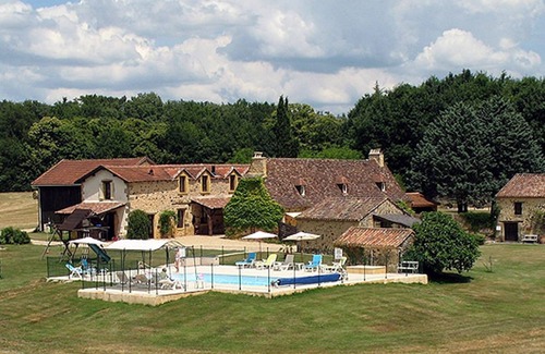 Bouillac House | Magnificent 5-person gîte, black Périgord, heated swimming pool, tennis, golf, .