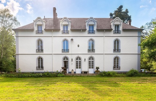 Grez-sur-Loing House | Magnificent 7-bedroom château set in 3 hectares of parkland 1 hour from Paris