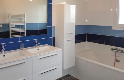 Roujan Villa | Magnificent air-conditioned villa with swimming pool, possibility of animals