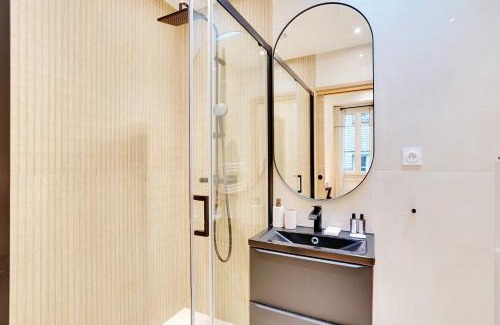 Neuilly-sur-Seine Apartment | Magnificent apartment 1BR-4P - Arc de Triomphe