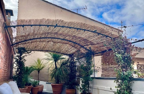 Le Busca Apartment | Magnificent apartment with large terrace, renovated, quiet and central.