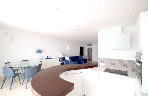 Areias de Sao Joao Apartment | magnificent apartment on the seafront .