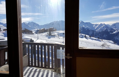 Jeux Apartment | Magnificent apartment, Résidence Ours Blanc, is south facing