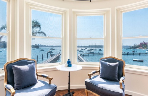 Double Bay Apartment | Magnificent Art Deco Waterfront apartment on the edge of Redleaf Beach