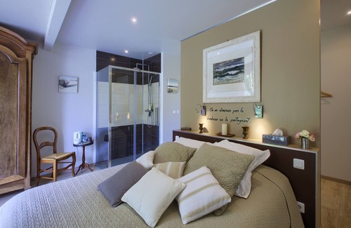 Sadirac Bed & Breakfast | MAGNIFICENT B&B on Bordeaux's Right Bank