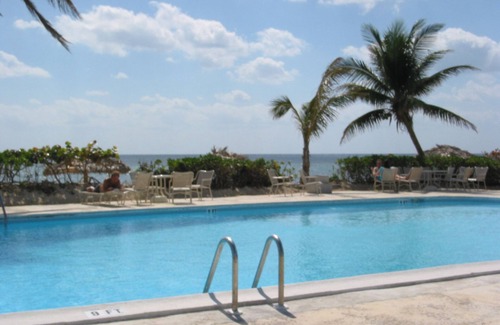 Williams Town Condo | Magnificent Beach front condo with pool and restaurant/bar