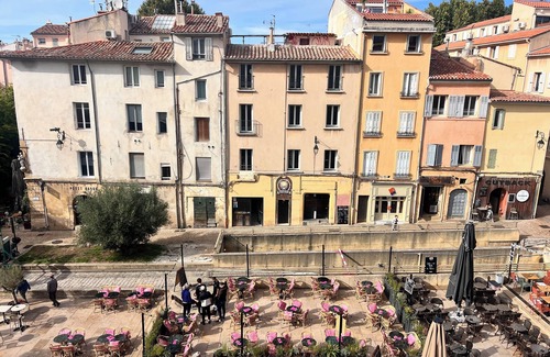 Couronne Urbaine Apartment | Magnificent, cozy T1 apartment in the heart of Aix en Provence's historic city center