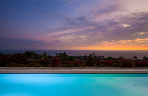 Kahaluu-Keauhou House | 🏖️Magnificent Estate | Extraordinary Views | Lanai + Pool & Hot Tub