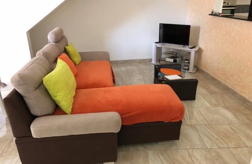 Le Robert Cottage | Magnificent F3 Air-conditioned and Fully Equipped on the Robert Waterfront