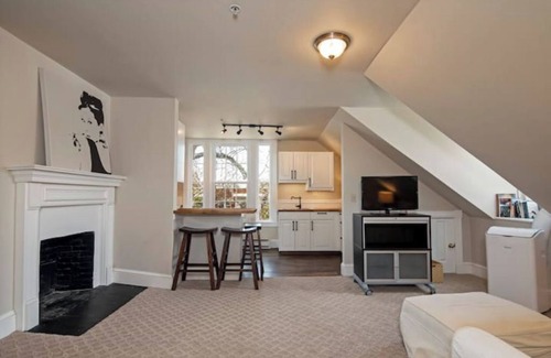 Cambridge House | Magnificent Historic Home by Water is Ready!