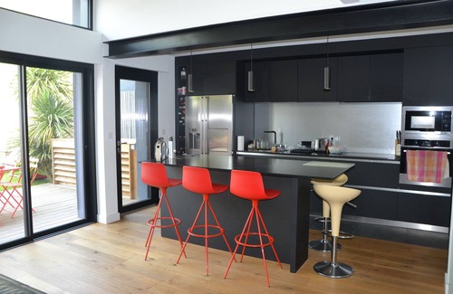 Cauderan House | Magnificent large house with swimming pool, air conditioning, Bordeaux