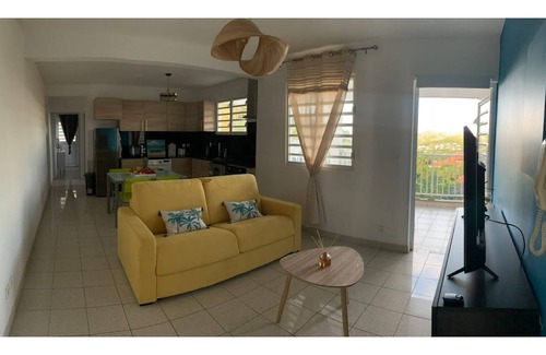 Tartane Apartment | Magnificent luxury T2 apartment, 5 minutes from Anse à l'âne beach.