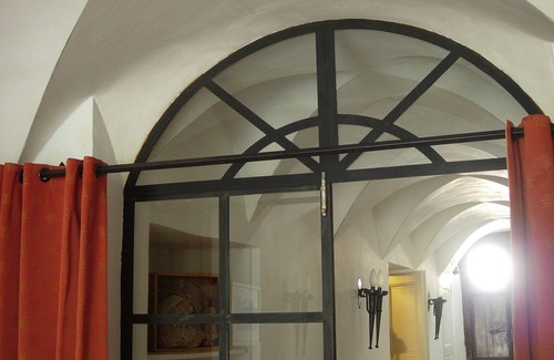 Varages House | Magnificent, luxury village house (built 1609) with walled garden & private pool