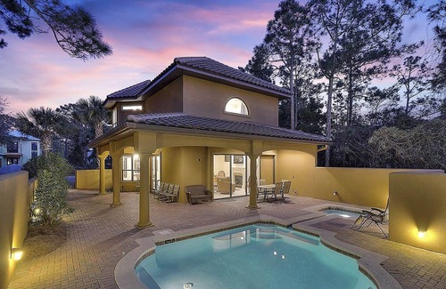 Emerald Waters Village House | Magnificent Miramar Beach Home w/ Pool! Up to 25% Off