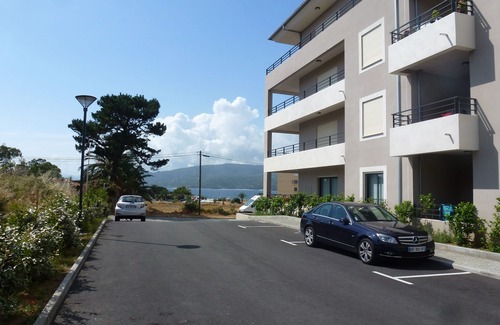 Propriano Apartment | Magnificent new apartment with sea view terrace