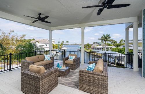 Fort Myers Beach House | Magnificent New Build Private Pool Home on the North Tip of Fort Myers Beach! home