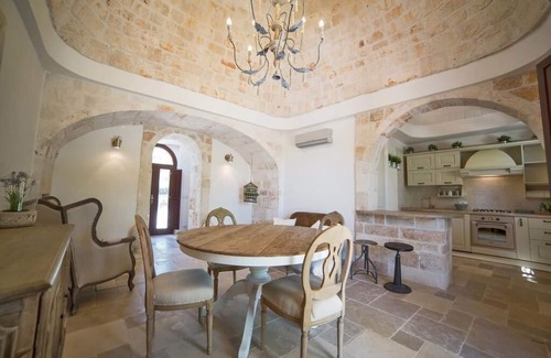 Selva di Fasano Villa | Magnificent panoramic Trullo with private pool and wifi