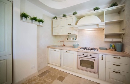 Selva di Fasano Villa | Magnificent panoramic Trullo with private pool and wifi