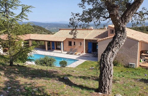 Maureillas-Las-Illas Villa | Magnificent pool villa between sea and mountains