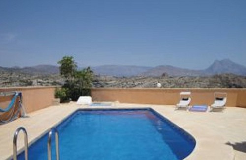 Coveta Fuma House | Magnificent property with great sea views near the beach