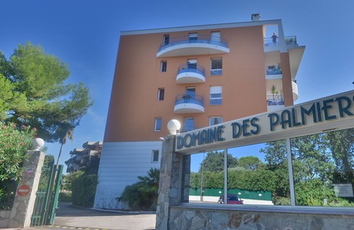La Bocca Nord Apartment | Magnificent renovated apartment in the heart of the Domaine des Palmiers