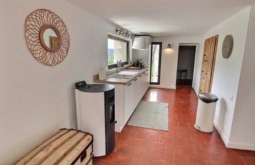 Venasque Other | MAGNIFICENT RESTORED MAS WITH VIEW ON THE HEIGHTS OF VENASQUE
