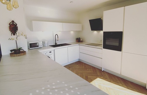 Les Chutes Lavie Apartment | Magnificent Roof-Top apartment with sea view and 2 parking spaces.