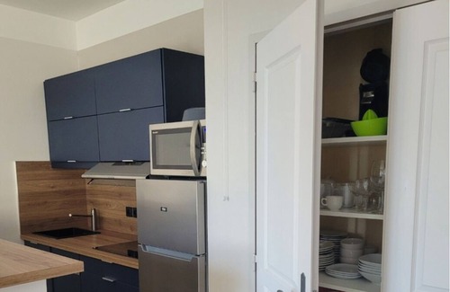 La Croix des Gardes Apartment | Magnificent Sea View, Swimming Pool, Great Comfort, Air Conditioning and Parking