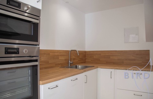 Seillans Apartment | Magnificent studio, swimming pool, spa, and panoramic view