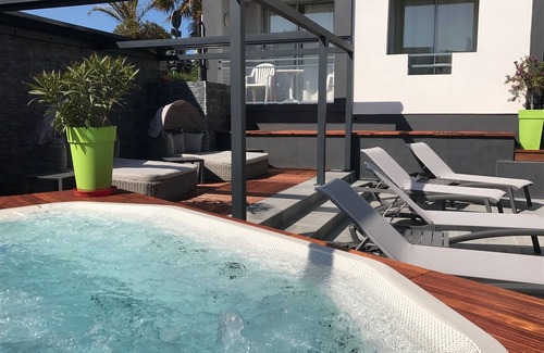 Camaret-sur-Mer Apartment | Magnificent T2 Sea View with pool access