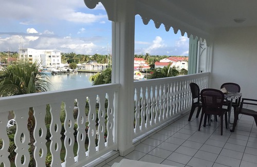 Saint-Francois Apartment | MAGNIFICENT T4, overlooking the lagoon of St François