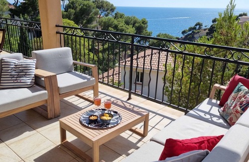 Ensues-la-Redonne Villa | Magnificent villa top 200 m2 calanques by the sea