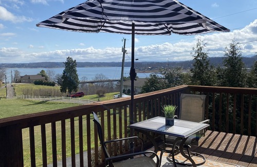 Dandridge House | Magnificent views from “Dolly’s Room”