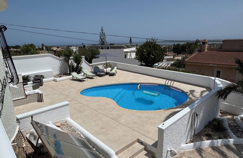 Rojales Villa | Magnificent villa in Ciudad Quesada