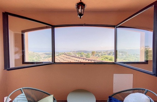 Cagnes-sur-Mer Villa | Magnificent villa with swimming pool and sea view