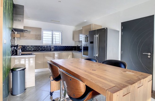 Ornaisons Villa | Magnificent villa and heated pool in the heart of the Corbières