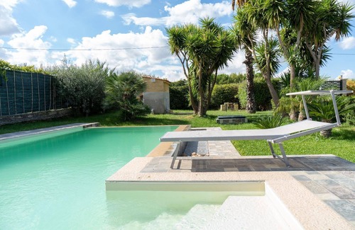 Partinico House | Magnificent Villa Oasi della Pace, with private pool, wifi and barbecue area