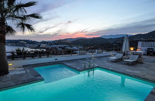 Almunecar Villa | Magnificent Villa with private pool