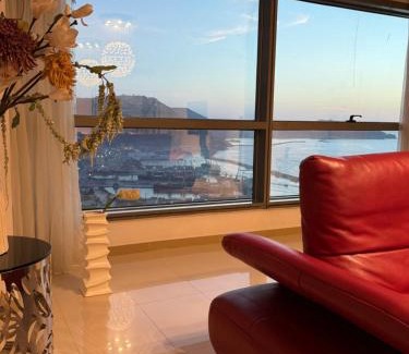 Bir El Djir Apartment | Magnifique appartement vue sur mer mobilart uniquement famille et pro !
