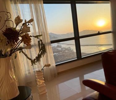 Bir El Djir Apartment | Magnifique appartement vue sur mer mobilart uniquement famille et pro !