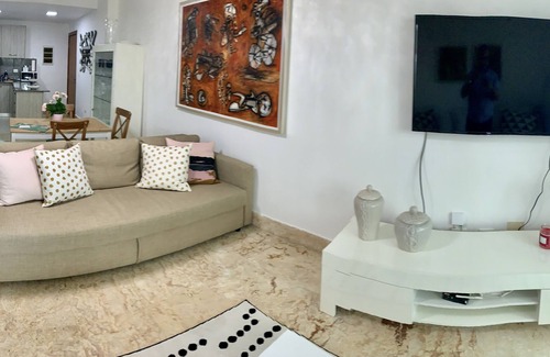 El Soco House | MAGNIFIQUE BEACHWALK CONDO IN NUEVA ROMANA RESORT