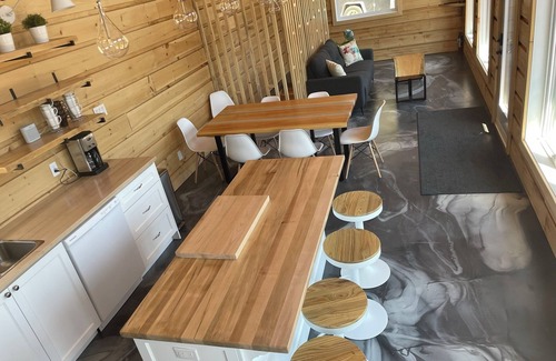 Mauricie Ski Chalet | Magnifique Chalet sur le Bord de Leau Avec spa