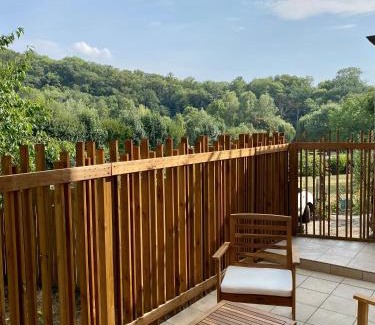 Saint-Leonard-des-Bois Apartment | Magnifique appartement 2/4 pers - Le Saint Leo